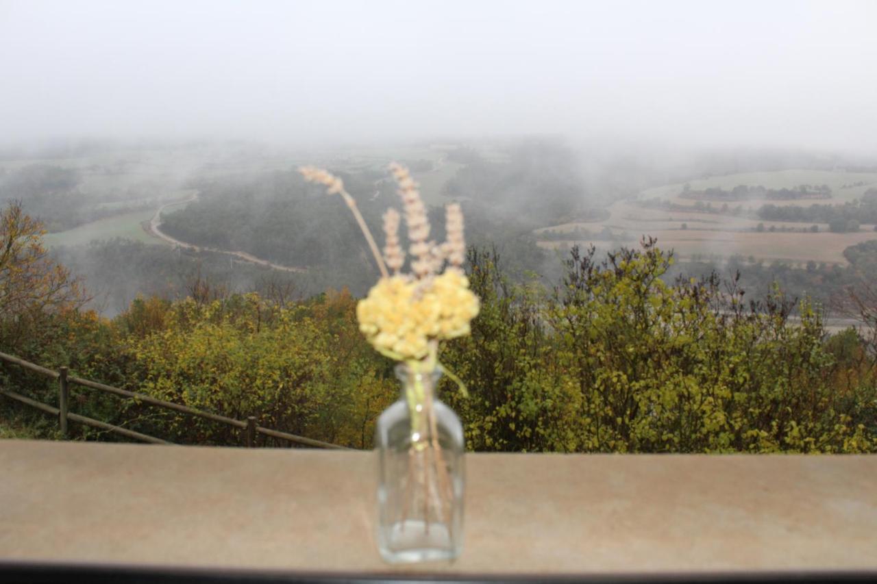 Castell De Ceuro. Hotel Rural Ogern 外观 照片