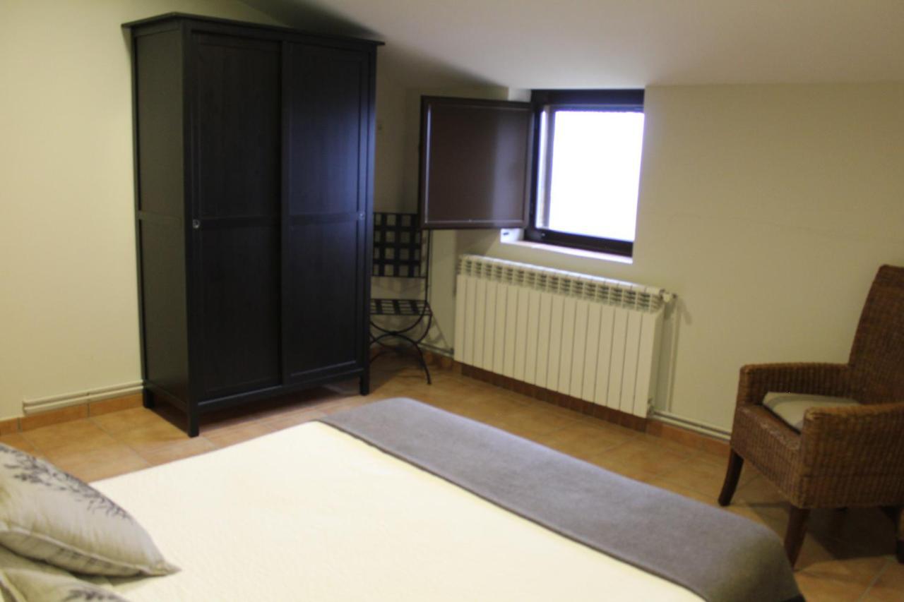 Castell De Ceuro. Hotel Rural Ogern 外观 照片